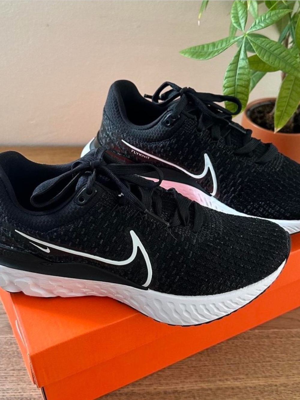 NIKE React Infinity Run Flyknit 3